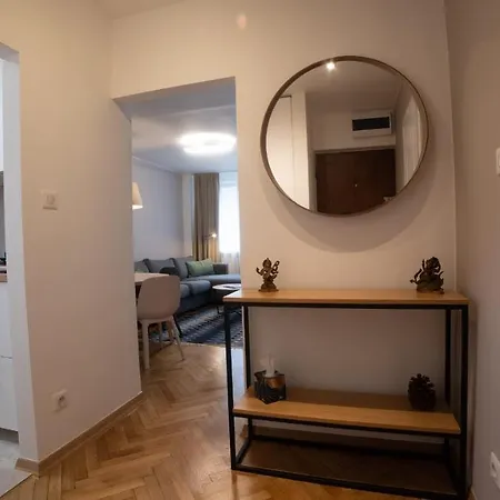 Apartment Studio Zelazna