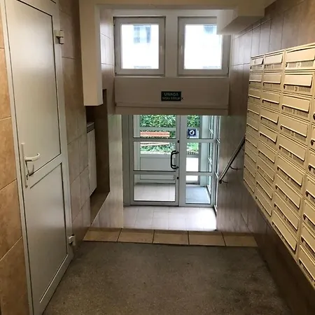 Apartment Studio Zelazna Warsaw