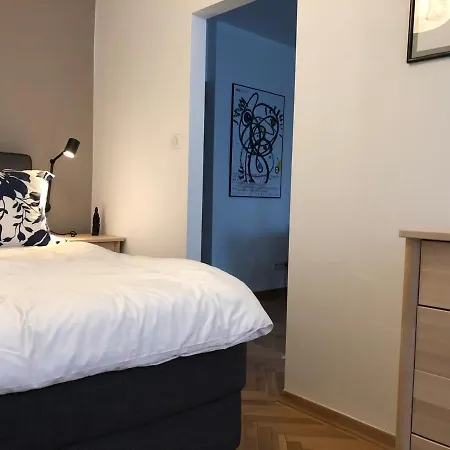 Studio Zelazna * Warsaw