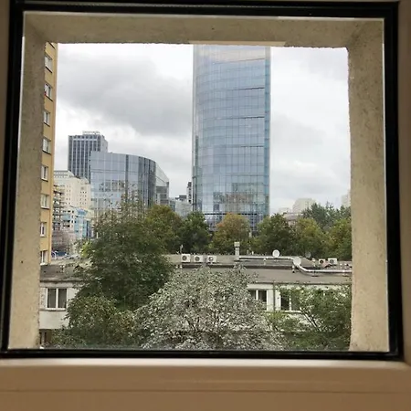 Apartment Studio Zelazna Warsaw