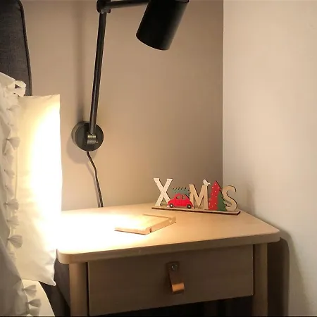 Studio Zelazna Apartment